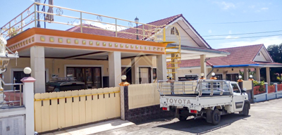 บ้านชั้นเดียว หมู่บ้าน โชคชัย 3 บางเสร่ สัตหีบ วิวทะเล ( ขายพร้อมผู้เช่า )