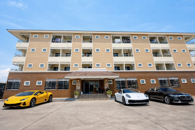 รพ. ปลวกแดง 300ม. อำเภอ 380ม. รร.ปลวกแดง 260ม. ขายอพาร์ทเมนท์ 66ห้อง ที่ดิน 1 ไร่ 400 ตร.ว. 2800ตรม. อาคารห้องพัก พร้อมแอร์ทุกห้อง