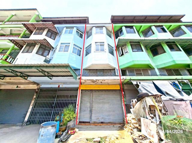ขายอาคารพาณิชย์ 3 ชั้น มีชั้นลอย โครงการ รัตนโกสินทร์ 200 ปี อำเภอธัญบุรี