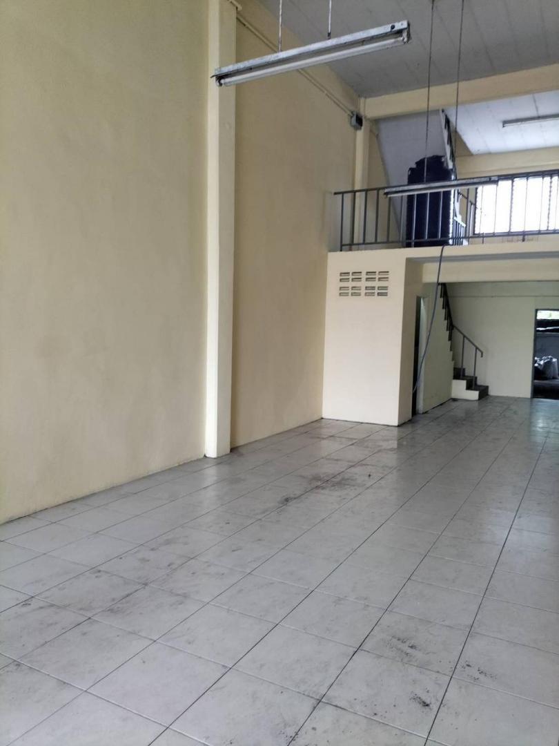 HR 9493 ให้เช่าอาคารพาณิชย์ 3.5 ชั้น ถนนนิมิตรใหม่ม่ คลองสามวา