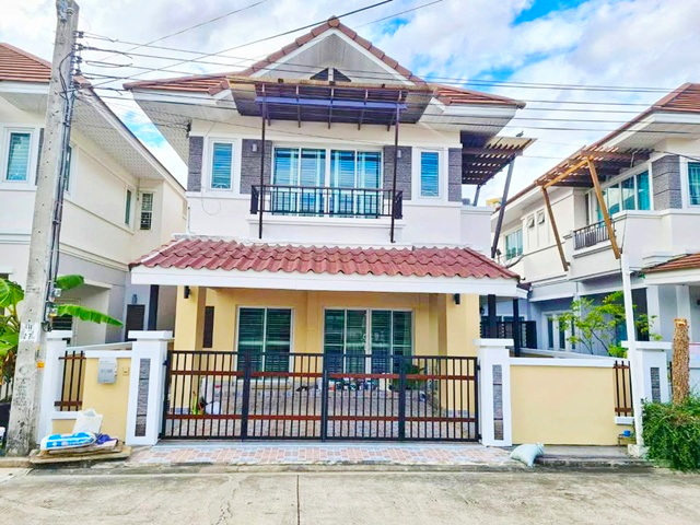 ตลาดกรุงเทพ-นนท์ 2.1 กม. กรุงเทพ-นนท์3 MRTแยกติวานนท์ 600 ม. ให้เช่า ทาวน์เฮ้าส์ 2 ชั้น 38 ตร.วา. 298 ตร.ม.  เฟอร์ฯครบ 3 นอน