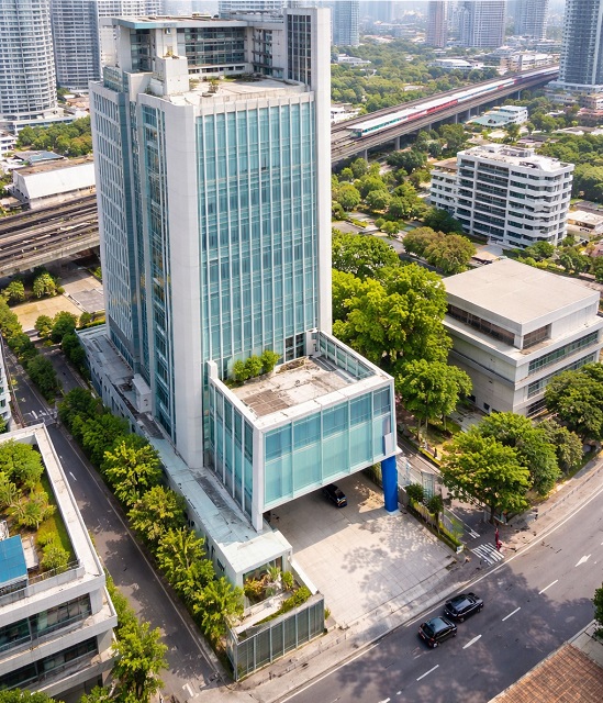 ใจกลางสาทร ให้เช่าอาคารพาณิชย์ 7 ชั้น 1285 ตร.ม. 78 ตร.วา. BTSช่องนนทรี 700 ม. Stand Alone คิงเพาเวอร์ มหานคร ทำเลนราธิวาส